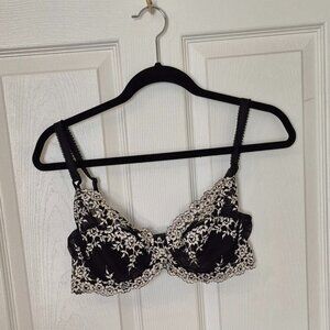 Wacoal Lace Underwire Bra 36D